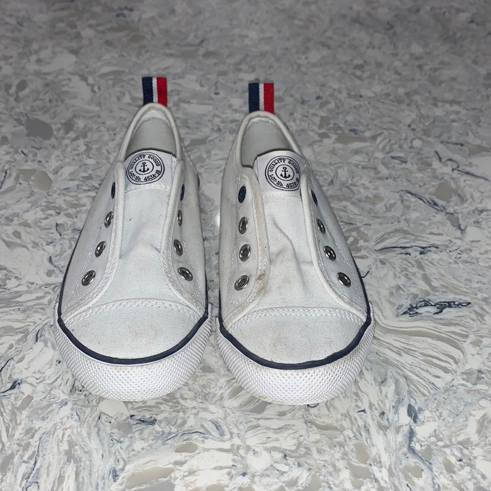 Like new! H&M white slip on sneakers. Size 10.5